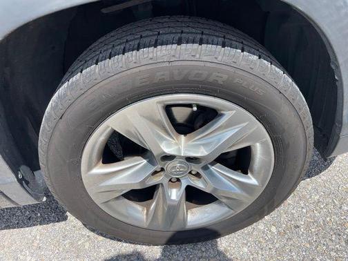 Attitude Black Metallic 2015 Toyota Highlander Limited Platinum