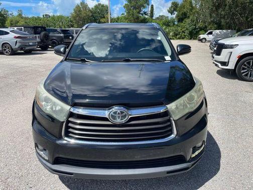Attitude Black Metallic 2015 Toyota Highlander Limited Platinum