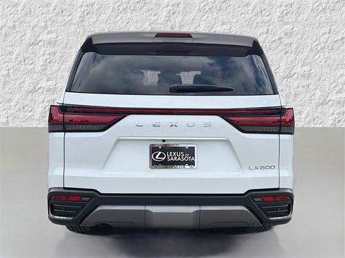 2025 Lexus LX 600 Luxury