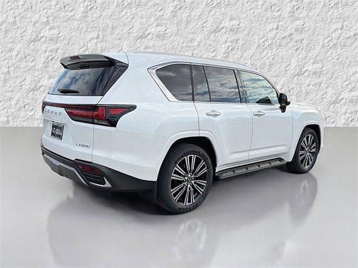 2025 Lexus LX 600 Luxury
