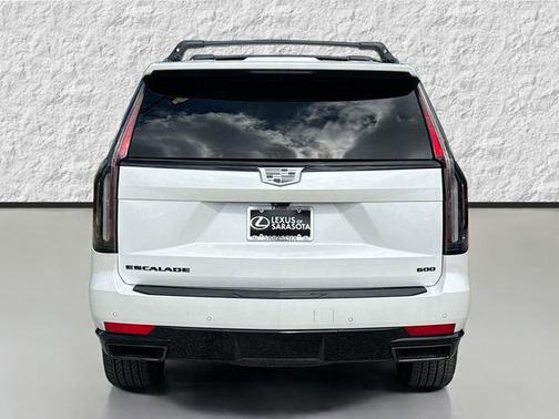 Crystal White Tricoat 2024 Cadillac Escalade Sport Platinum