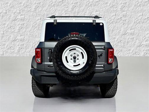 2024 Ford Bronco Heritage Edition