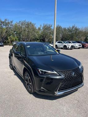 2023 Lexus UX 250h Base