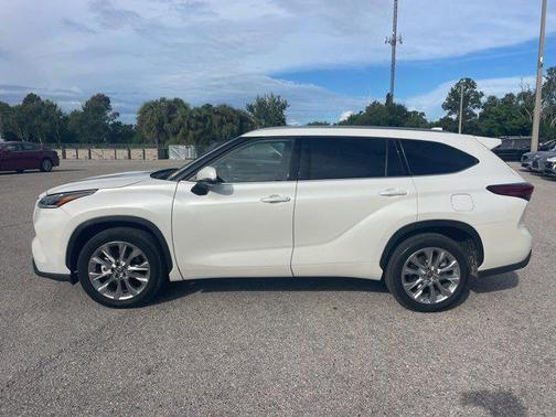 2021 Toyota Highlander Limited