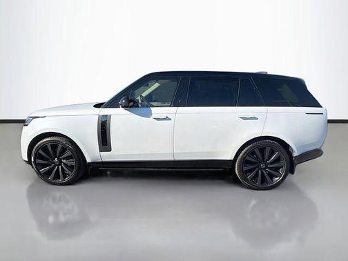 Fuji White 2023 Land Rover Range Rover SV