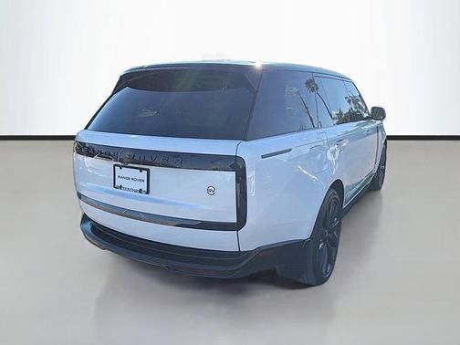 Fuji White 2023 Land Rover Range Rover SV