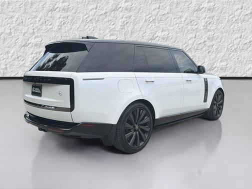 Fuji White 2023 Land Rover Range Rover SV