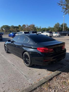 2019 BMW 530 530i