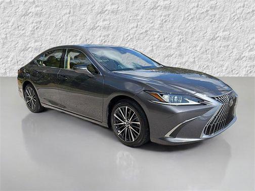 2023 Lexus ES 350 Base