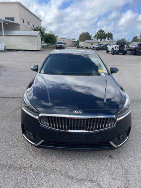 Gravity Blue 2019 Kia Cadenza Technology