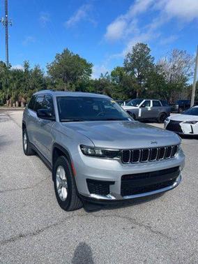 2023 Jeep Grand Cherokee L Laredo