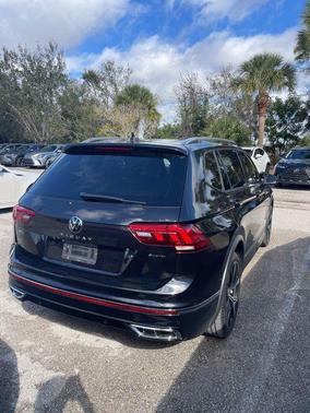 2024 Volkswagen Tiguan 2.0T SEL R-Line 4MOTION