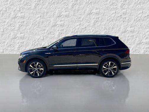 2024 Volkswagen Tiguan 2.0T SEL R-Line 4MOTION