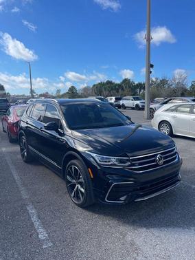 2024 Volkswagen Tiguan 2.0T SEL R-Line 4MOTION