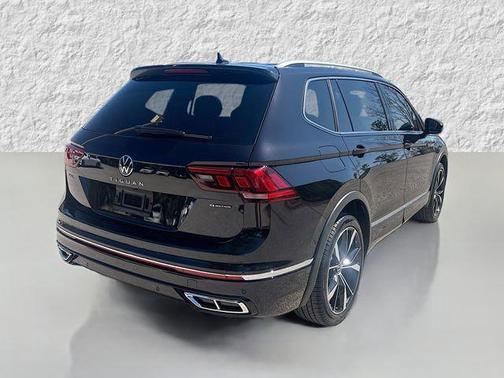 2024 Volkswagen Tiguan 2.0T SEL R-Line 4MOTION