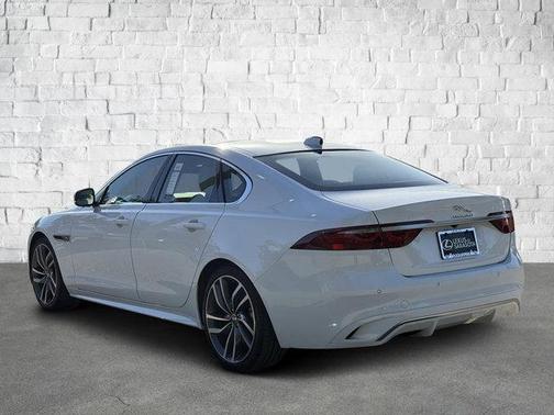2024 Jaguar XF R-Dynamic SE P250 AWD Automatic