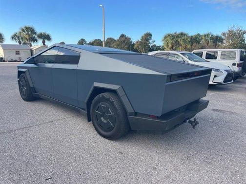 2025 Tesla Cybertruck All-Wheel Drive