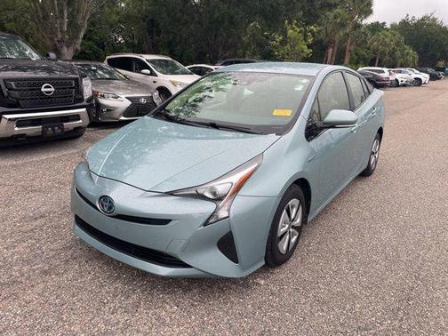 Blue Crush Metallic 2017 Toyota Prius Two