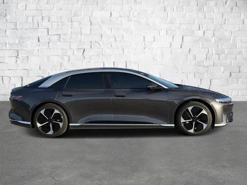 2024 Lucid Air Touring