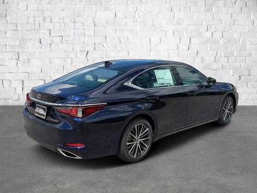 2025 Lexus ES 350 Base