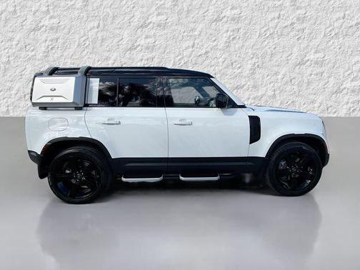 2020 Land Rover Defender 110 HSE