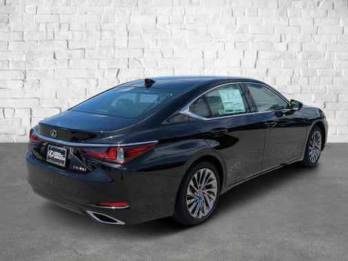 2025 Lexus ES 350 Ultra Luxury