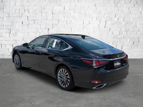 2025 Lexus ES 350 Ultra Luxury
