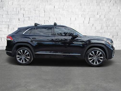 2023 Volkswagen Atlas Cross Sport 3.6L V6 SEL Premium R-Line