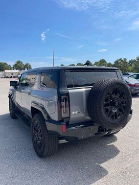 Meteorite Metallic (Grey) 2025 GMC HUMMER EV SUV 2X