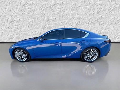 2022 Lexus IS 300 Base
