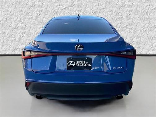 2022 Lexus IS 300 Base