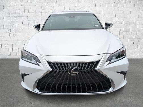 2025 Lexus ES 350 Base