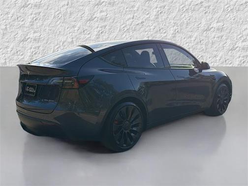 2023 Tesla Model Y Performance Dual Motor All-Wheel Drive