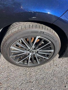 2025 Lexus ES 350 Base