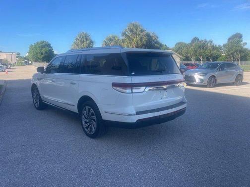 2024 Lincoln Navigator Reserve