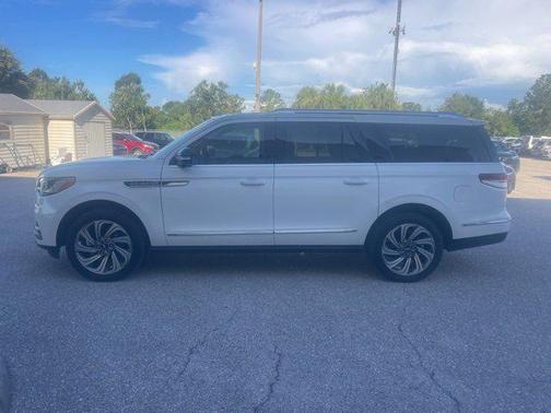 2024 Lincoln Navigator Reserve