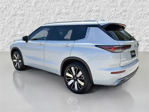 2025 Mitsubishi Outlander SEL 2.5 2WD