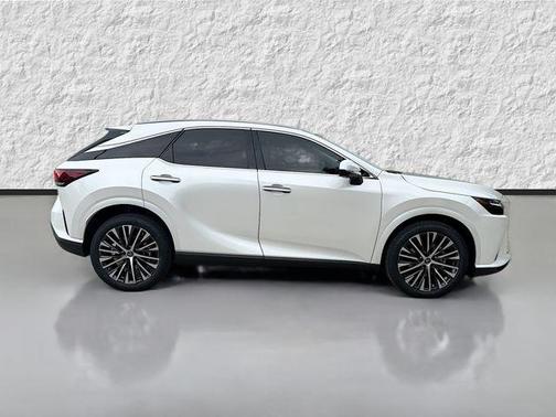 Eminent White Pearl 2023 Lexus RX 350 Premium Plus