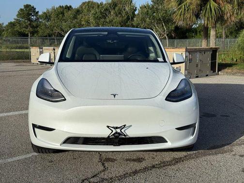 2023 Tesla Model Y Long Range Dual Motor All-Wheel Drive