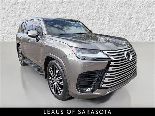 2022 Lexus LX 600 Luxury