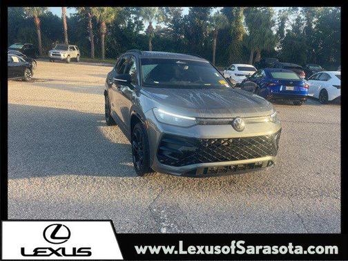 2025 Volkswagen Tiguan 2.0T SE R-Line Black 4MOTION