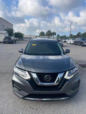 Gun Metallic 2019 Nissan Rogue SV
