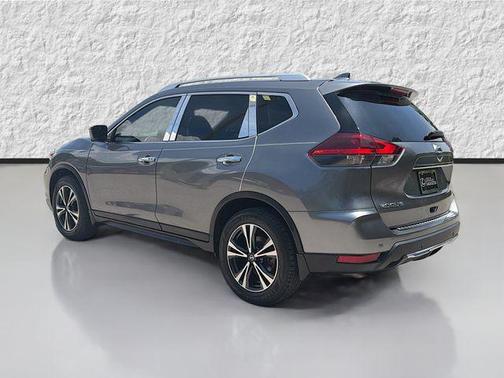 Gun Metallic 2019 Nissan Rogue SV