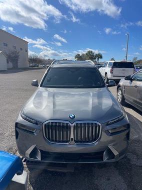 2024 BMW X7 xDrive40i