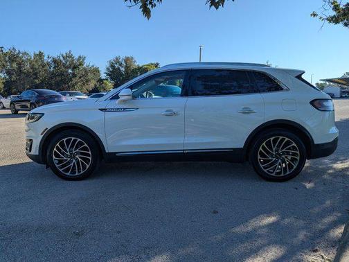 2020 Lincoln Nautilus Reserve
