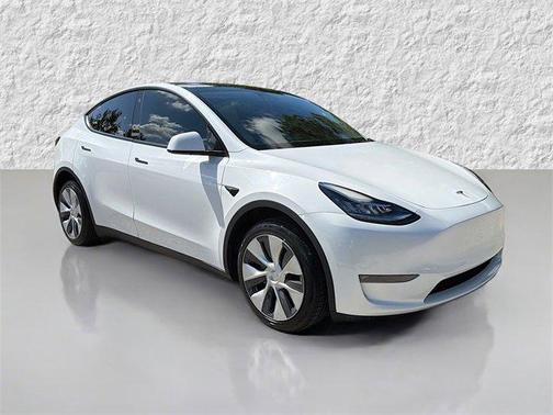 2023 Tesla Model Y Long Range Dual Motor All-Wheel Drive