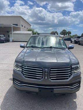 MAGNETIC GRAY METALLIC 2017 Lincoln Navigator Select