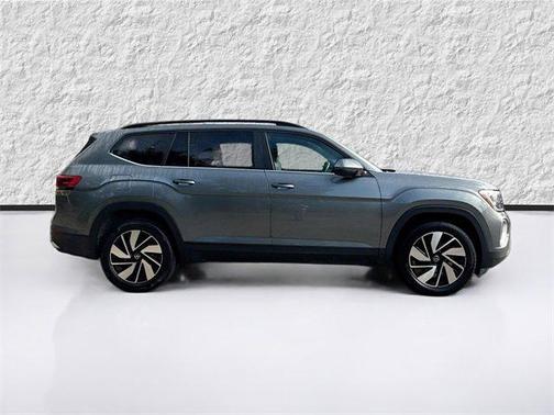 2024 Volkswagen Atlas 2.0T SE w/Technology 4MOTION