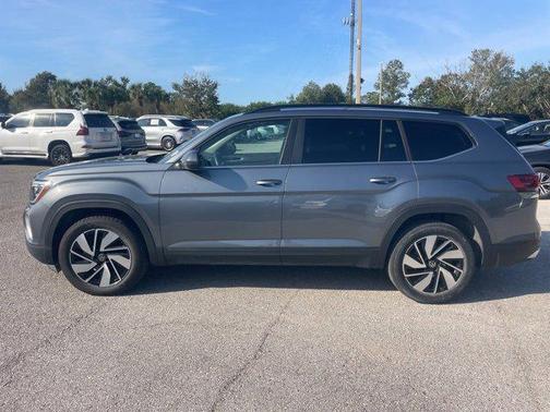 2024 Volkswagen Atlas 2.0T SE w/Technology 4MOTION
