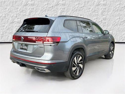 2024 Volkswagen Atlas 2.0T SE w/Technology 4MOTION